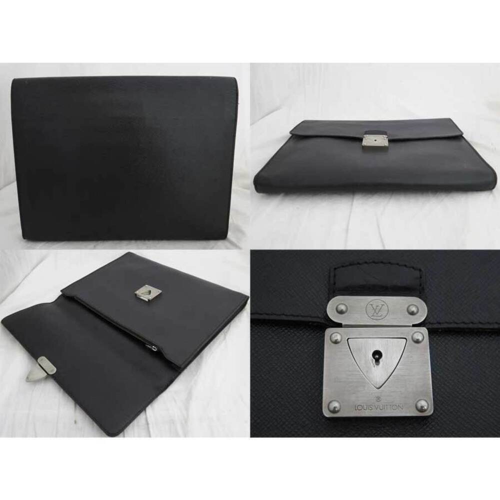 Louis Vuitton Bag Bag Minute Black Clutch Shoulder Leather Taiga